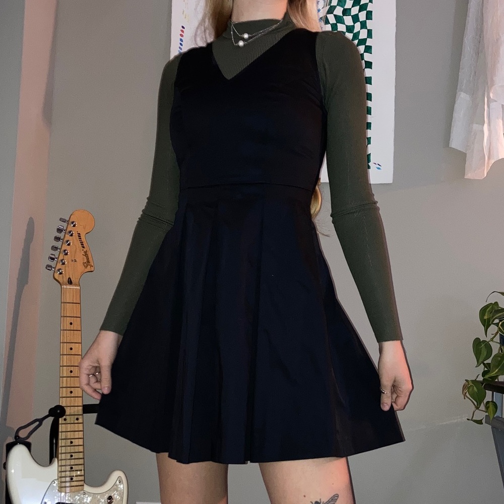 banana republic pleated dress